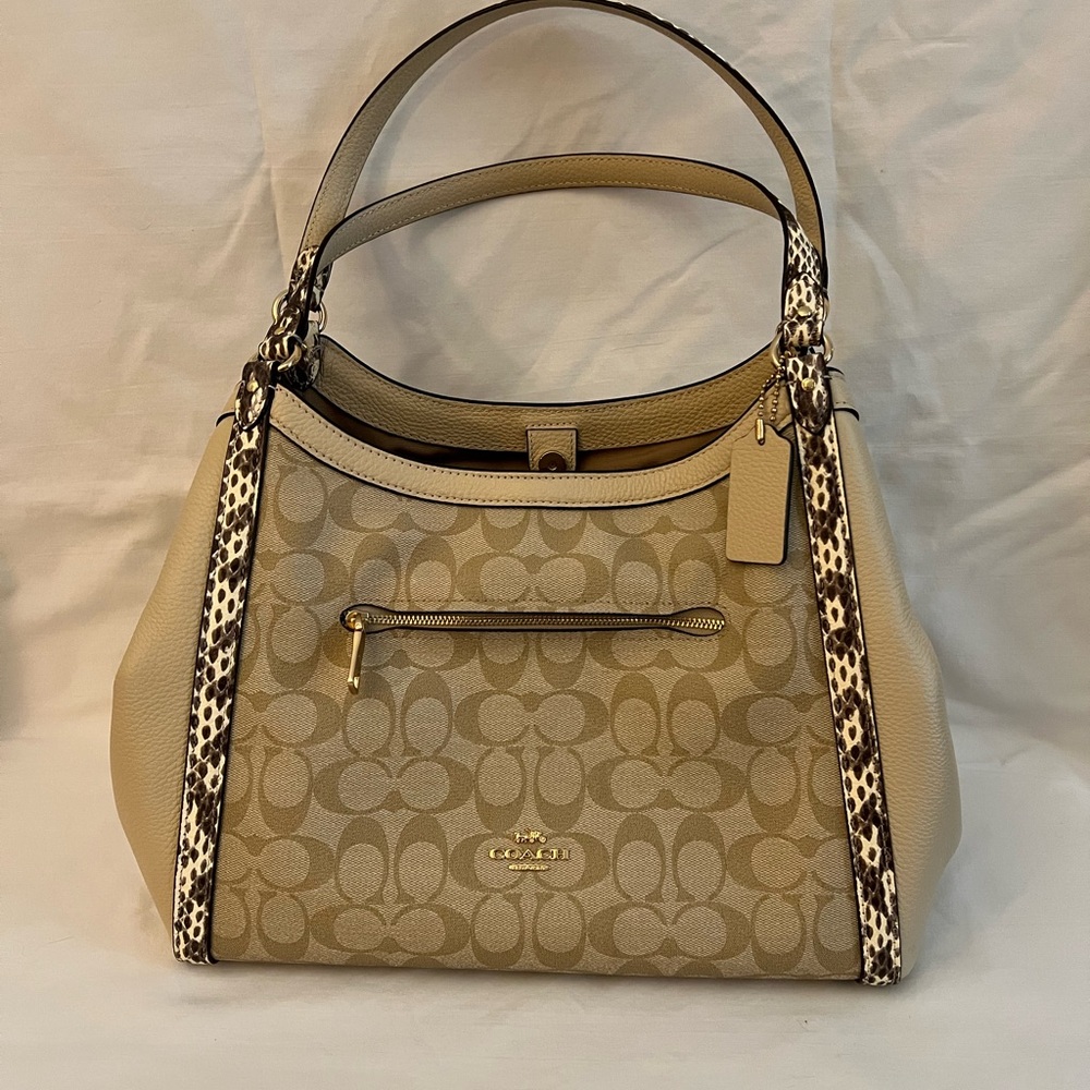 NWOT Coach Kristy Signature Colorblock with Snake Trim.